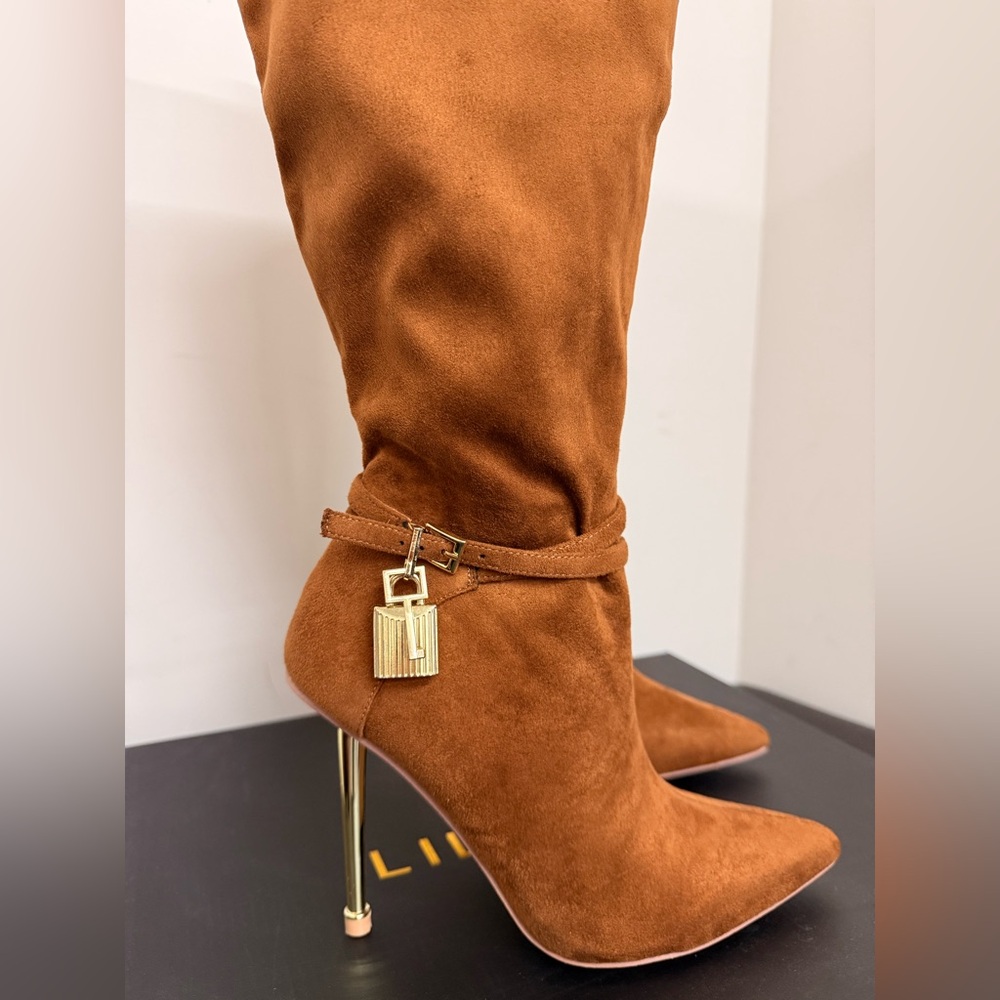 NWT Liliana Tan Suede Heeled Boots - Picture 3 of 12